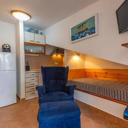 Janus Apartmán Jelsa (Hvar)
