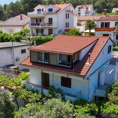 Apartment Janus Jelsa (Hvar)