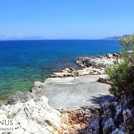 Apartament Janus Jelsa (Hvar)