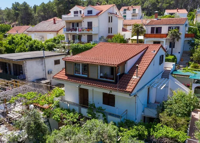 Apartman Janus Jelsa (Hvar)