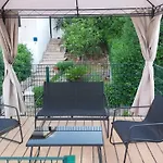 Janus Apartment